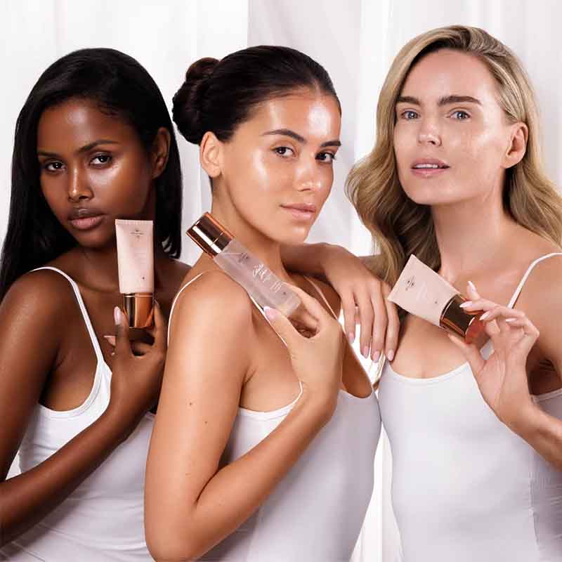 Bellamianta Celestial Skin Dream Setting Mist image of models and products from the range
