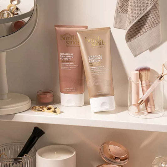 Bondi Sands Gradual Tanning Lotion Tinted Skin Perfector | Tinted lotion | fake tan | false tan | Bondi Sands tan | Instant tan | Shimmer tan