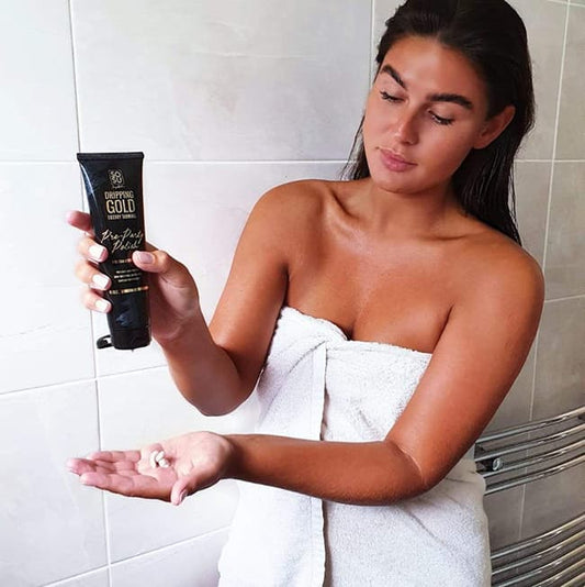 SOSU by Suzanne Jackson Dripping Gold Pre-Party Polish Pre-Tan Body Scrub | Tan Remover | Body Scrub