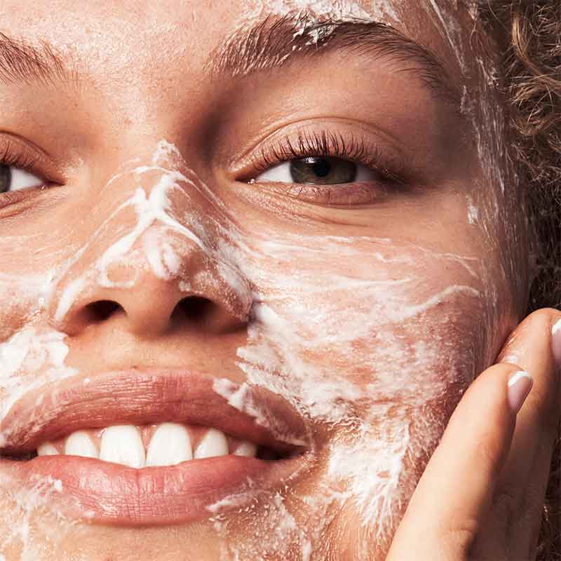 e.l.f. Blemish Breakthrough Acne Clarifying Cleanser | best elf products | tik tok elf products | skincare | cleanser | face wash