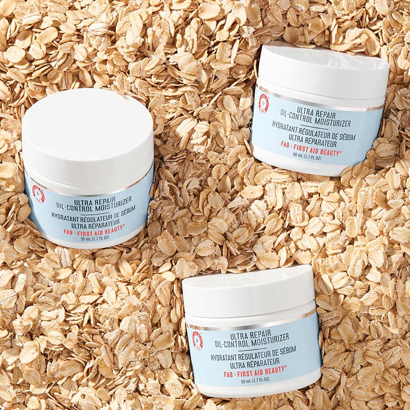 First Aid Beauty Ultra Repair Oil-Control Moisturizer | moisturiser | skincare | best of first aid beauty | oil control moisturiser | FAB