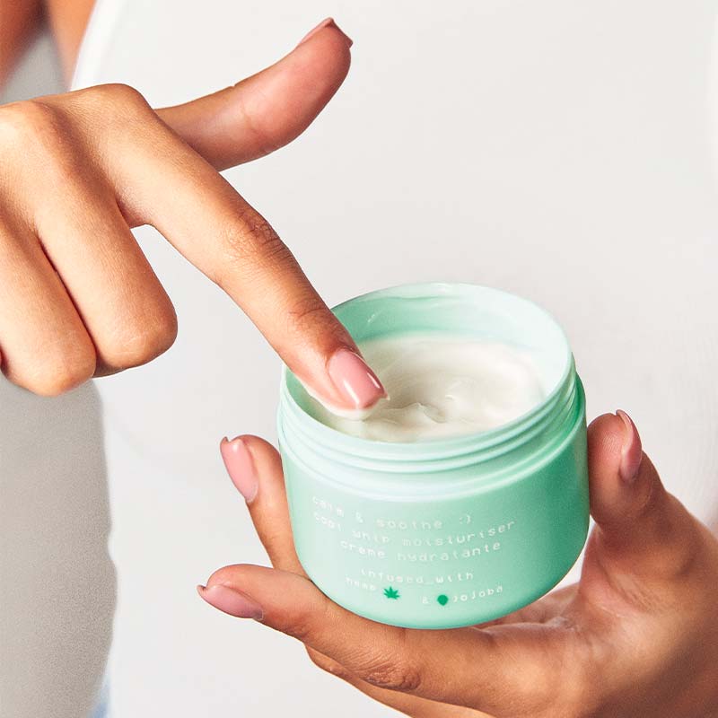 <iframe width="352" height="626" src="https://www.youtube.com/embed/sEh31LEMZtw" title="Glow Hub Pore Polish, Purify & Brighten Mask Stick, Nourish & Hydrate Mist, Cool Whip Moisturiser" frameborder="0" allow="accelerometer; autoplay; clipboard-write; encrypted-media; gyroscope; picture-in-picture; web-share" allowfullscreen></iframe>