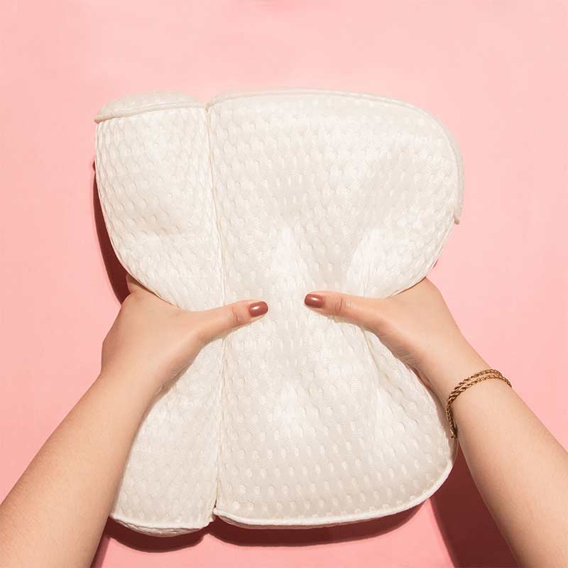 Grace & Stella Bath Pillow | soft pillow for bath | waterproof pillow for bath