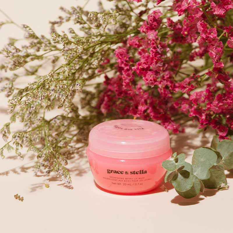 Grace and stella nourishing berry lip mask | soft lip balm | mineral oil lip balm | vegan and cruelty free lip mask