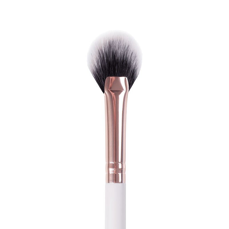 Inglot, Inglot Playinn Makeup Define & Glow Fan Brush 204