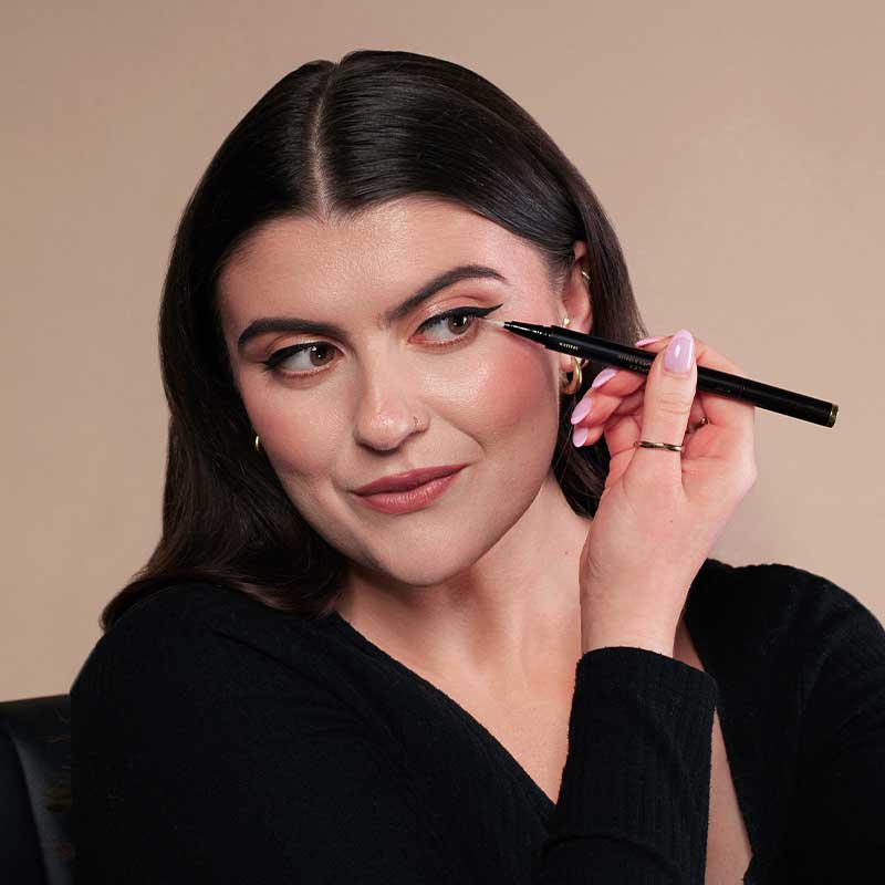 KASH Beauty Duoflex Liquid Liner | Creates precise, cutthroat eyeliner looks