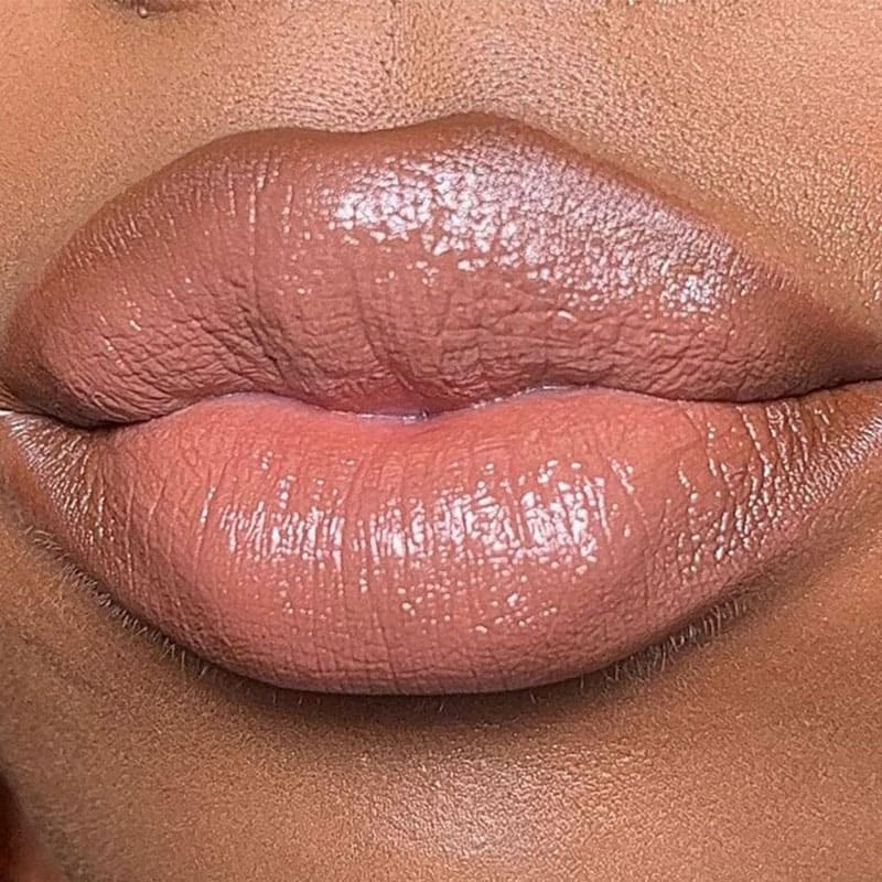 Kash Beauty Satin Lipstick | soft and hydrated lips | delightful vanilla scent | indulgent experience | sheen | moisture
