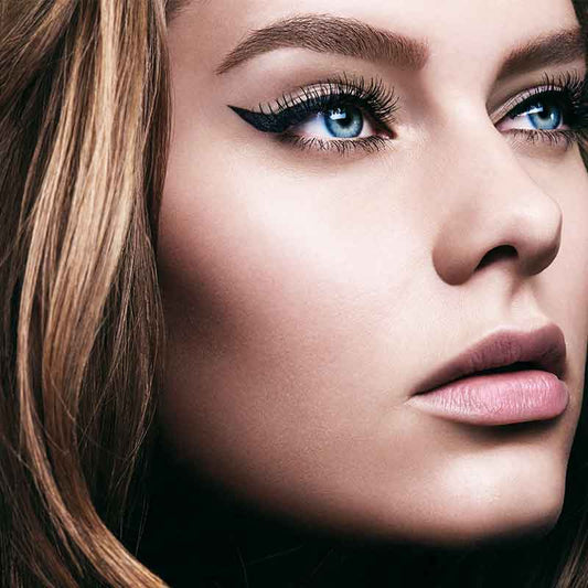 Lash Star Beauty Hyper Performance Gel Eyeliner | black eyeliner | makeup | gifts | christmas | gifts for her | black eye liner | best eyeliner | waterline eyeliner | eyes