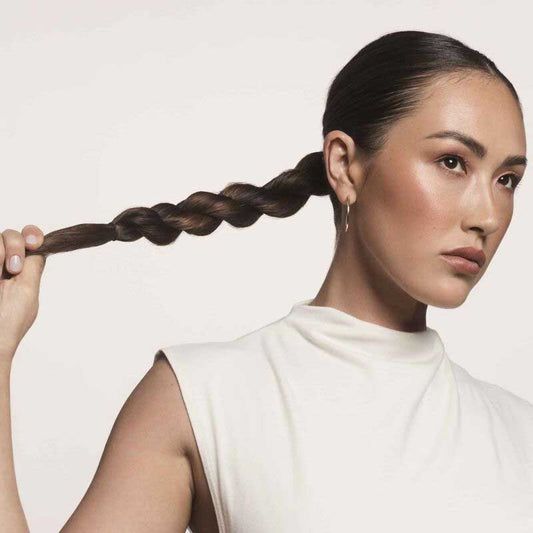 Living Proof No Frizz Smooth Styling Spray | featherlight | frizz-free hair | fine hair | silicone-free | serious frizz fighting | smoother | static-free | detangling | flyaways.