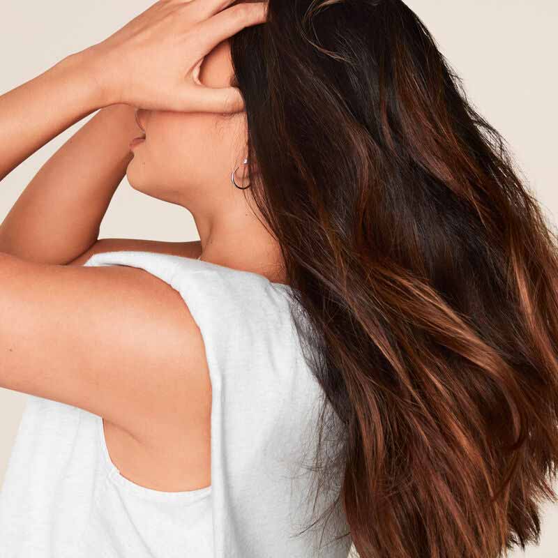 Living Proof Perfect Hair Day Conditioner | hydrates | strengthens | brilliant shine | lifeless locks | vibrant tresses | dull hair | dry hair | healthy mane.