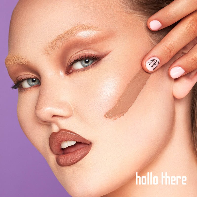 Made by Mitchell | Blursh Bronzed | multi-use | liquid bronzer | liquid-to-powder | seamless application | super-blendable | a sun-kissed | wash of colour | intense contour effects | eyeshadow | makeup magic