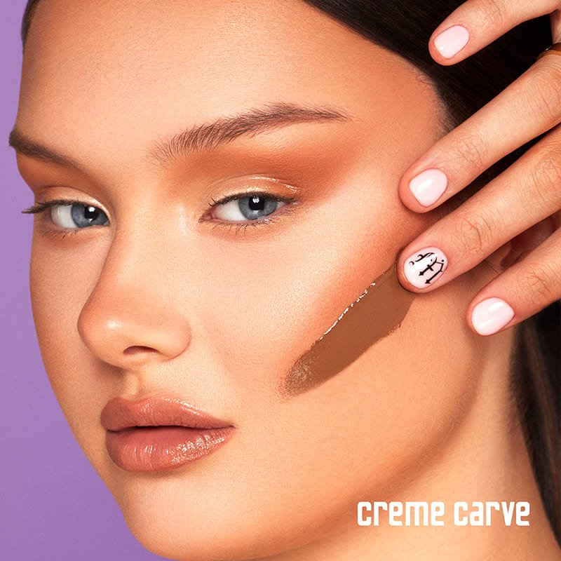 Made by Mitchell | Blursh Bronzed | multi-use | liquid bronzer | liquid-to-powder | seamless application | super-blendable | a sun-kissed | wash of colour | intense contour effects | eyeshadow | makeup magic