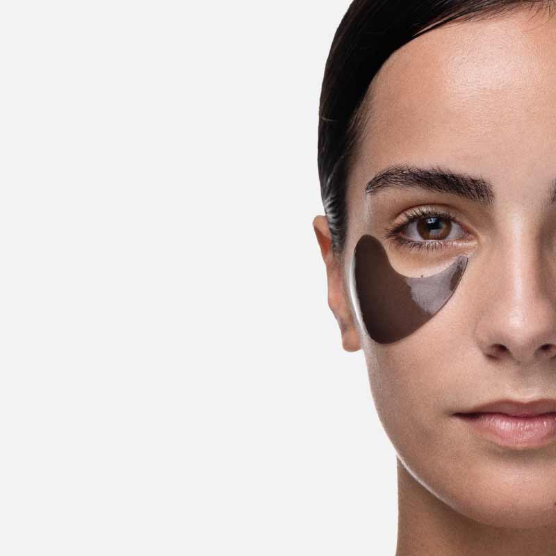 Pestle & Mortar Pure Hyaluronic Hydrogel Eye Patches on model