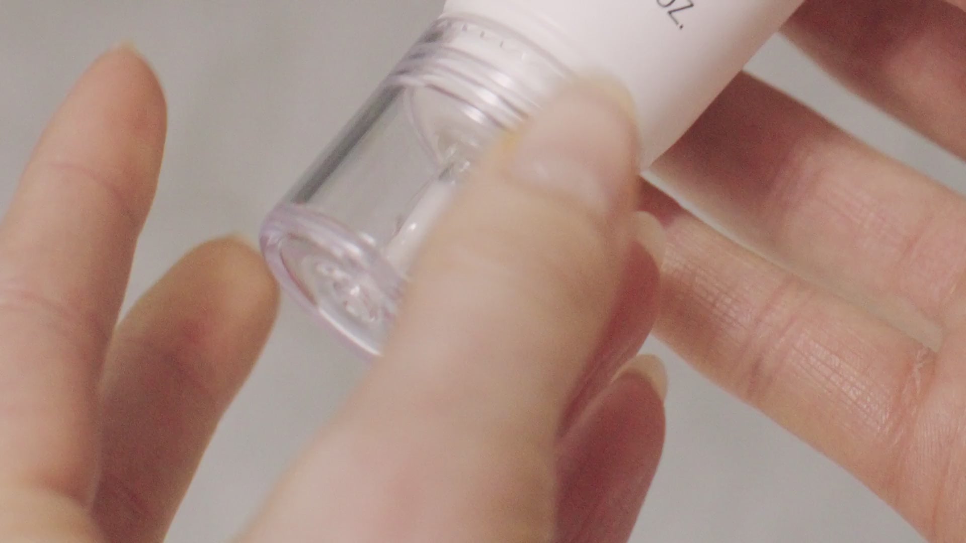 Olaplex No.0.5 Scalp Longevity Treatment how to use video, Olaplex Scalp Treatment Before & After