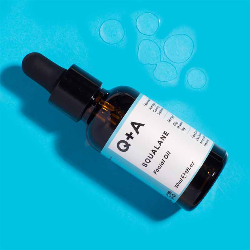 Q+A Squalane Facial Oil | keep moisture in the skin