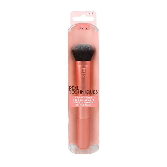 Real Techniques | Expert Face Brush | ultimate brush | makeup application | flawless base | perfect finish | synthetic fibres | super-soft feel | distributing | blending | makeup | skin | stylish brush | sleek look | fits perfectly | makeup bag