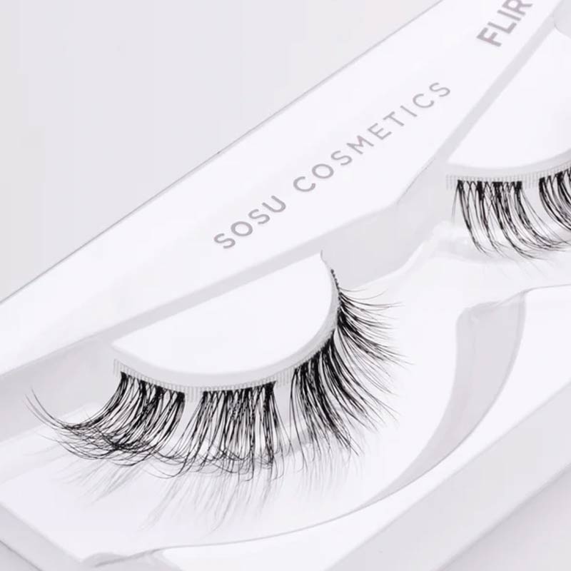 SOSU Cosmetics Hidden Agenda Fox Eye False Lashes Flirty In Tray Close Up