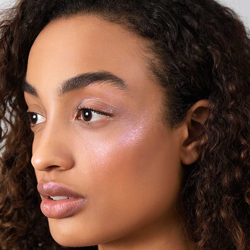 Stila Glitter & Glow Highlighter