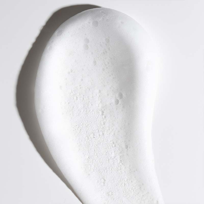 Tan-Luxe Express Mousse | hydrating tan | Tan-luxe | mousse | tanning mousse | dark tan | medium tan | Tan-luxe tan