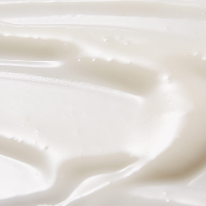 TAN-LUXE The Gradual Illuminating Tanning Lotion | texture