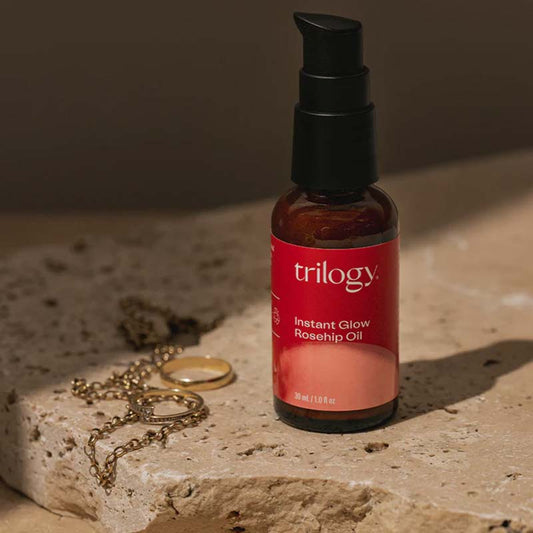 Trilogy Instant Glow Rosehip Oil | rosehip oil | glowing skin | hydrating oil | Trilogy | skincare | Rosehip oil for dry skin | wrinkles