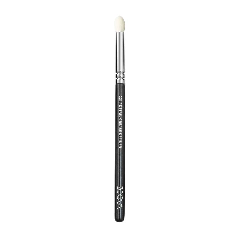 ZOEVA 231 Vegan Detail Crease Definer Brush | Zoeva | makeup | makeup brushes | eyeshadow brush | eye makeup | Zoeva | best eyeshadow brushes