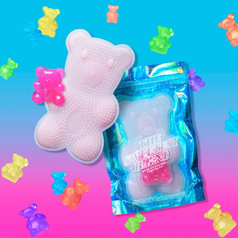 Beautyblender The Sweetest Blend Bear Necessities Cleansing Set | silicone cleaning mat | bear shaped | cleanser | sponges | brushes | hands | clean 