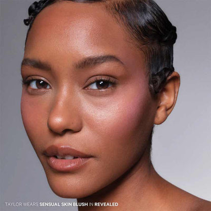 Kevyn Aucoin The Sensual Skin Blush Revealed On Model