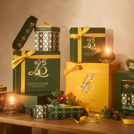 L'Occitane Fleurs De Cerisier  Body Care Gift Set Christmas Collection Image