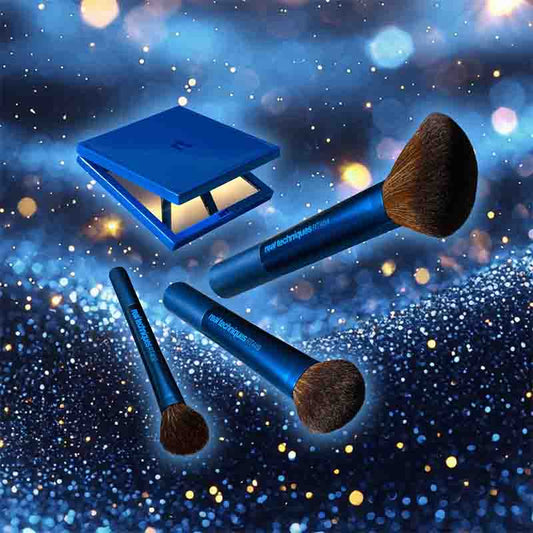 Real Techniques Brush & Glow Gift Set Blue Glitter Stylised Image