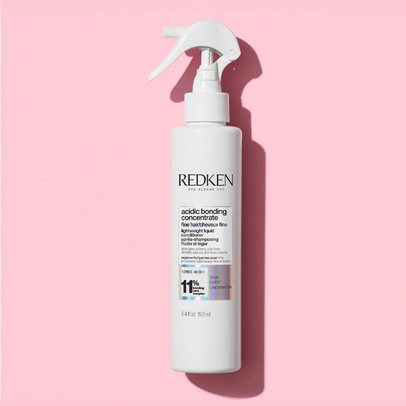 Redken Acidic Bonding Concentrate Lightweight Liquid Conditioner | easy-to-use | sprayable | conditioner | formulated | provide | bonding | smoothness
