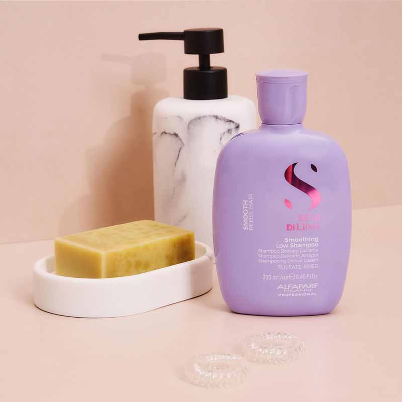 Alfaparf Semi Di Lino Smooth Smoothing Low Shampoo, professional shampoo for frizz