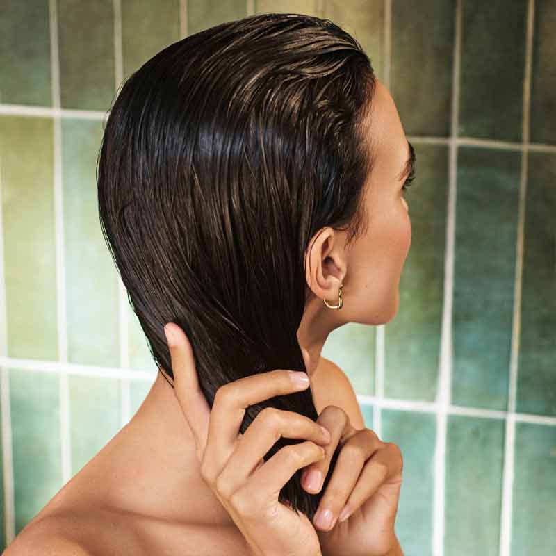 Aveda Miraculous Oil High-Shine Hair Oil Concentrate