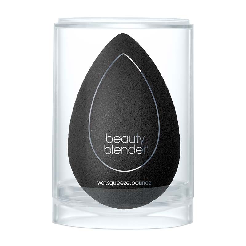 Beautyblender Pro | beautyblender | makeup sponge | foundation sponge | makeup must haves | beauty blender | black beauty blender sponge | best of beautyblender 