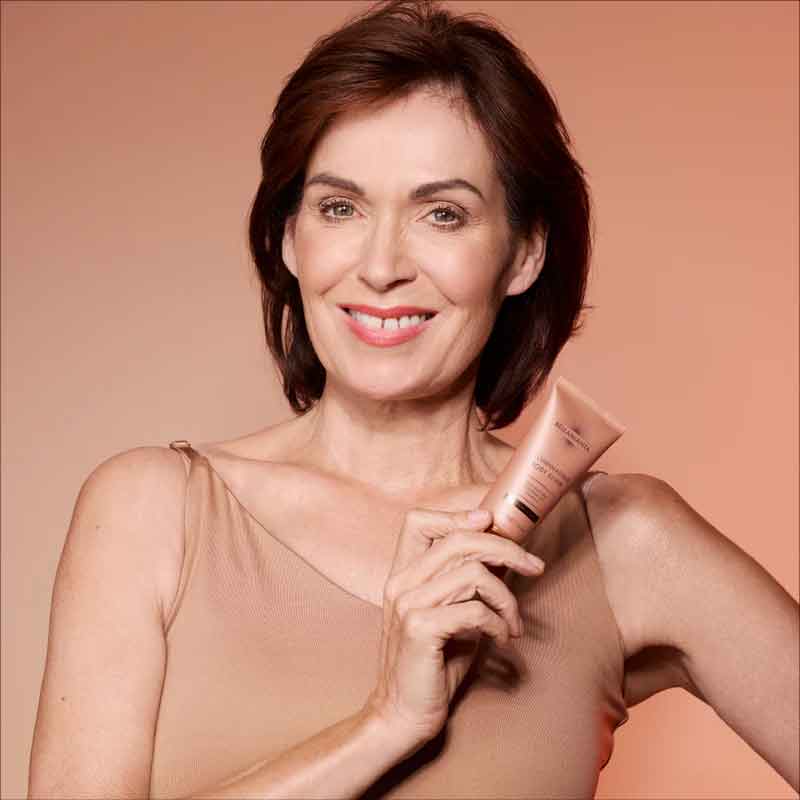 Bellamianta Illuminating Body Elixir Golden Glow, bellamianta body highlighter