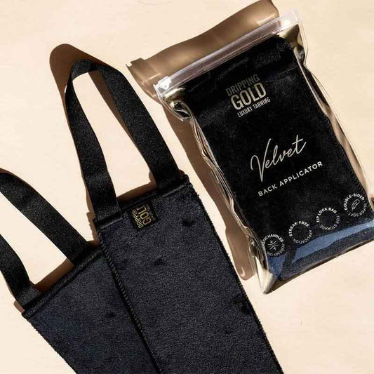 Dripping Gold | Velvet | Back | Tan |Applicator | flawless | streak-free | luxurious | effortless | tan | elastic handles | super-soft | feel | designed | even | all over | double sided | go-to | tool