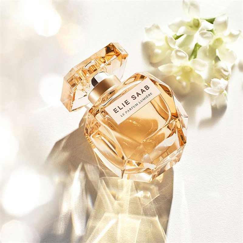 Elie Saab Le Parfum Lumière Eau de Parfum | fragrance | expression | confidence | sensuality | inspired by Mediterranean sunrise | warm | radiant notes | empower | embrace your inner light.