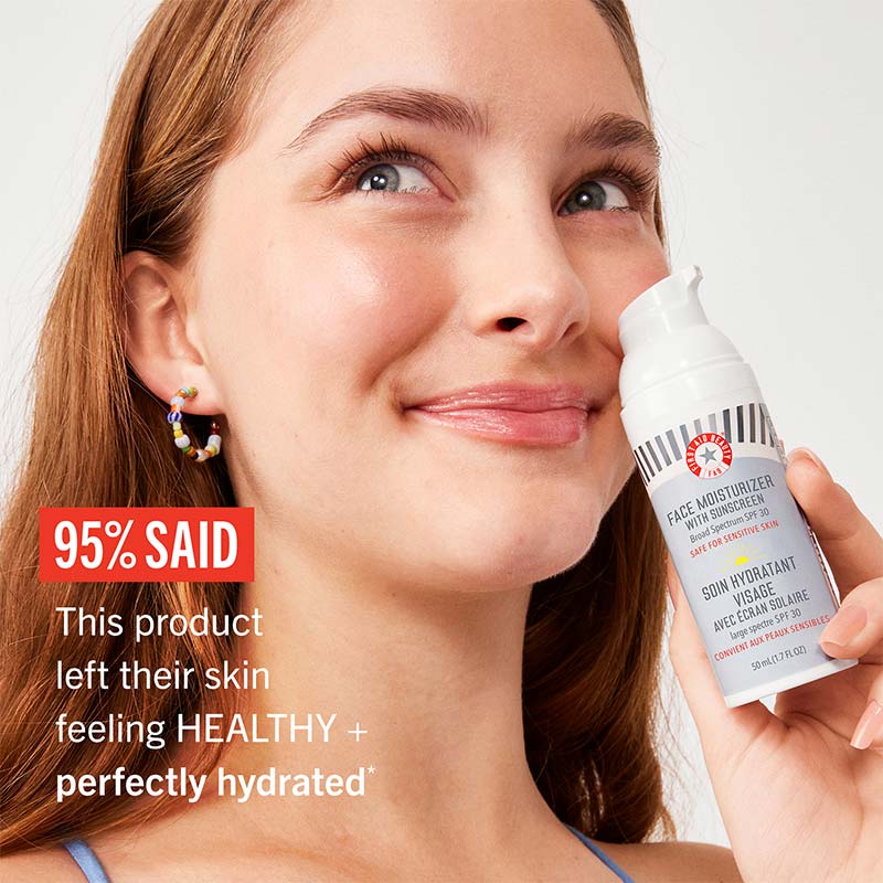 First Aid Beauty Ultra Repair Face Moisturiser with Sunscreen Broad Spectrum SPF 30 | spf | suncream | vegan skincare | first aid beauty | hydrating sun cream | sunscreen