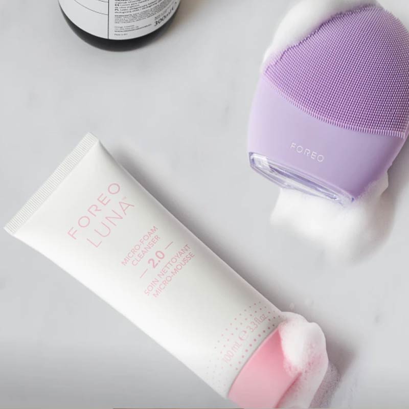 Foreo Luna 2.0 Micro-Foam Cleanser, gentle face wash, foaming cleanser