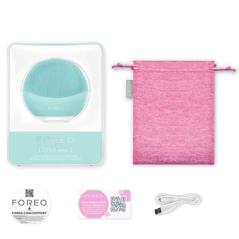  Foreo Luna Mini 3 | device | hygienic | cleanse |  travel-friendly | facial cleansing brush | ultra-soft, | bacteria-resistant | silicone | 30 seconds | Glow Boost mode | healthy | radiant | complexion | pearl pink | mint