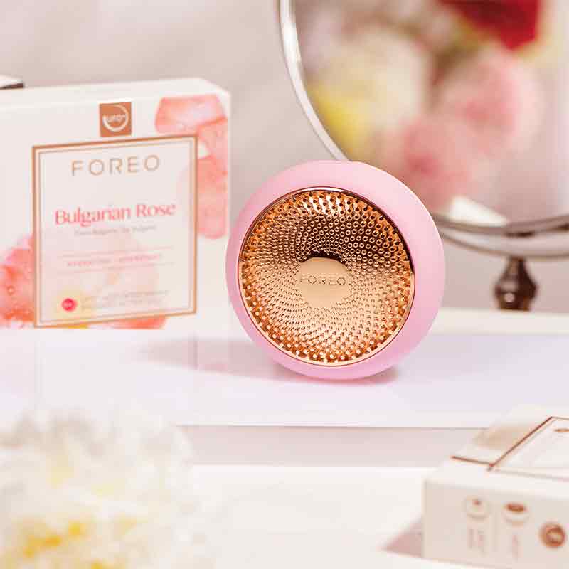 Foreo | UFO | smart | facial treatment | device | handheld | spa | home | all skin types | all skin tones | all ages | target | specific | skin issues | enhance | complexion