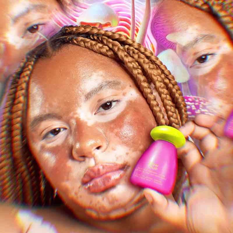 Glow Hub Skin Trip Treatment Lotion Model Image