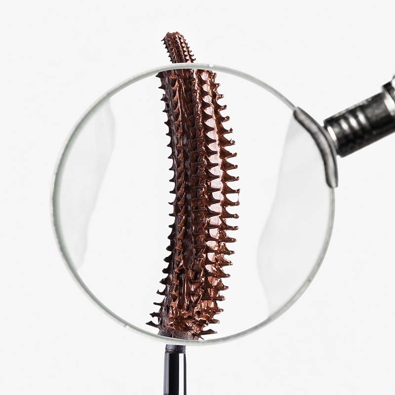 Hildun Beauty Power Precision Peptide Mascara Pecan Brush Close Up