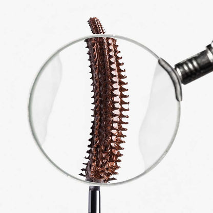 Hildun Beauty Power Precision Peptide Mascara Pecan Brush Close Up