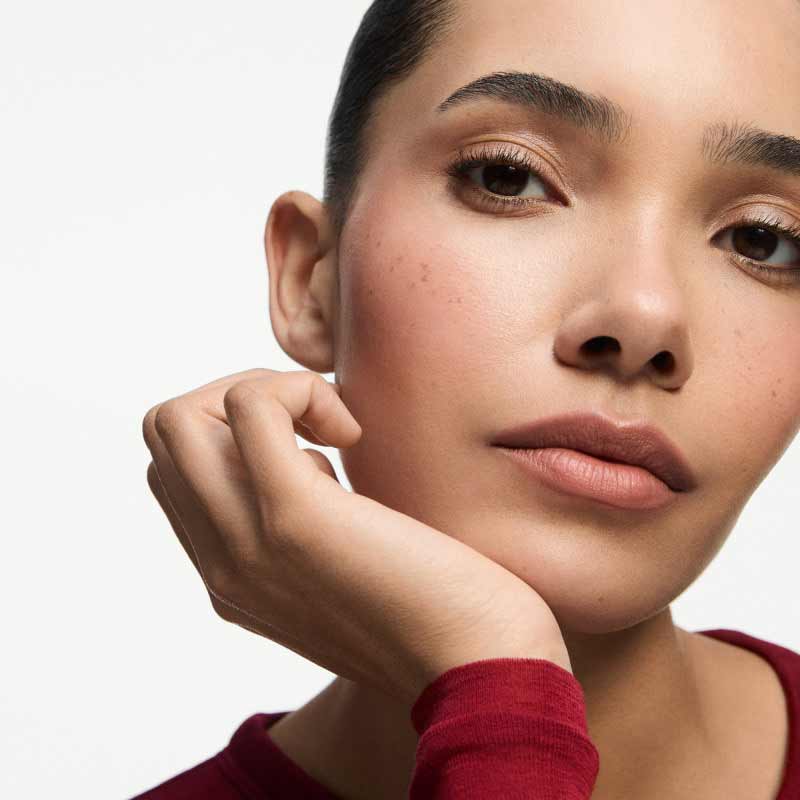Inglot Creamy Soft Lipliner Warm Caramel 02, Nude lip combo