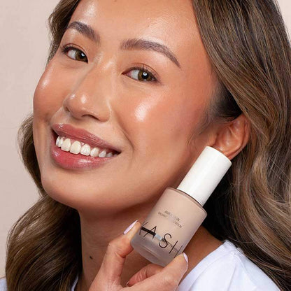 KASH Beauty Aura Skin Radiant Foundation, foundation shade thrive