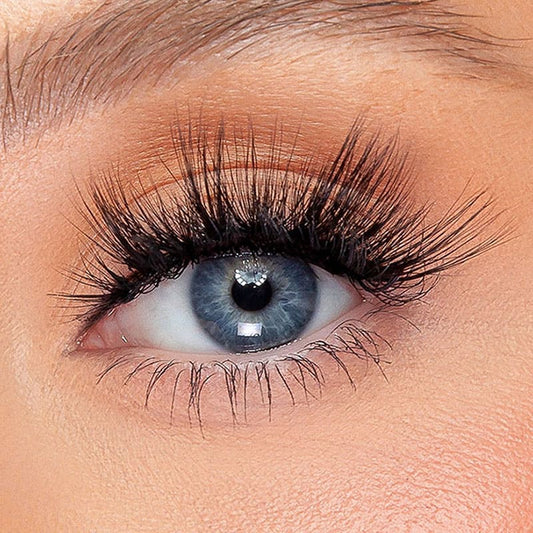 Kash Beauty Daggers Lash |  super winged-out design | captivating lift | gaze