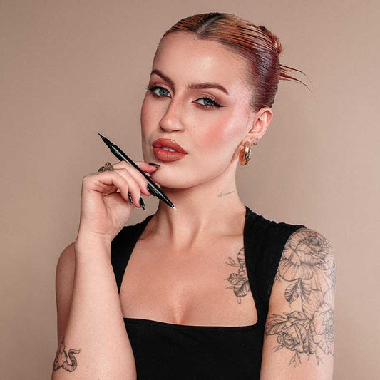 KASH Beauty Duoflex Liquid Liner | Double-ended design