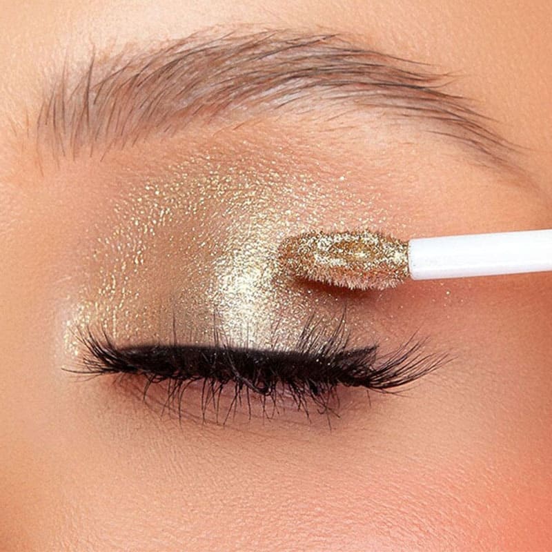 Kash Beauty Eyeshadow Topper | Gold Dust | intense shimmer | eye-look upgrade | versatile shadow toppers | easy to use | sleek applicator | eyes |  shine | foil effect | effortless
