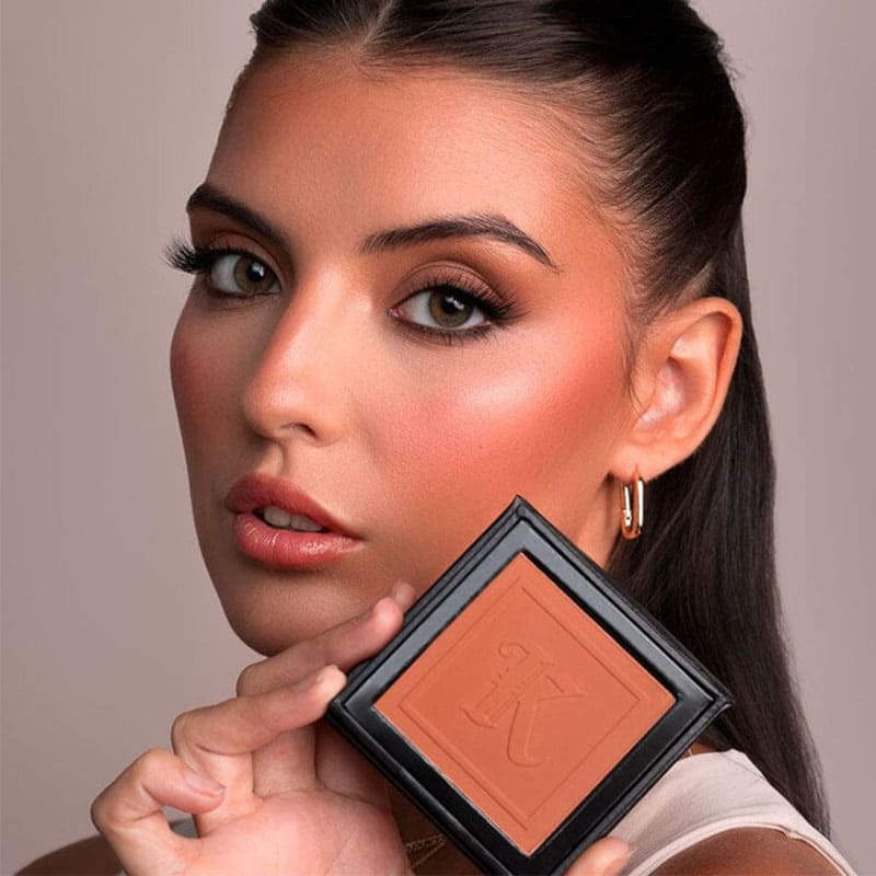 Kash Beauty Powder Bronzer | Golden Bronze | customize your glow | contour | define features 